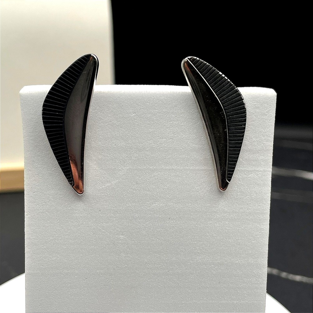 Vintage Modernist Silver-Tone Crescent Men's Cufflinks with‎ Black Accents